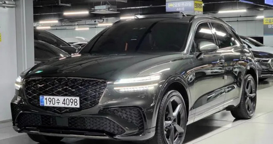 Genesis Gv70 