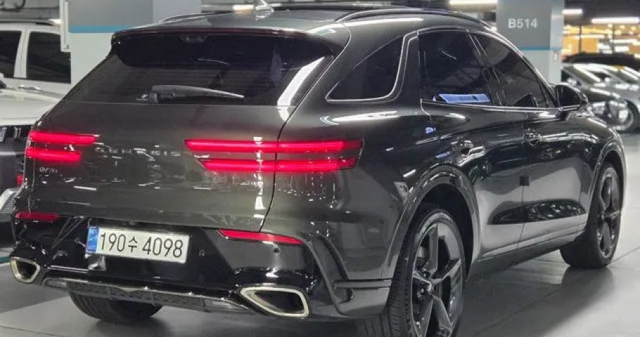 Genesis Gv70 