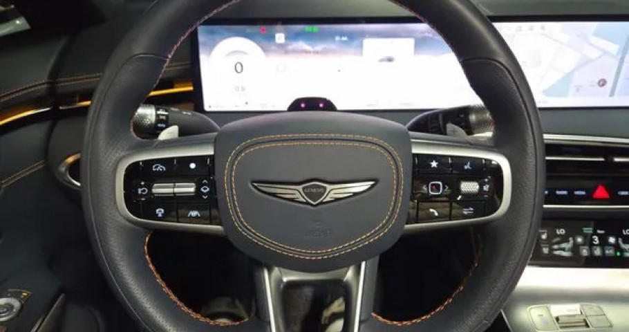 Genesis Gv70 