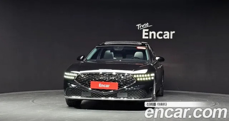Genesis G90 