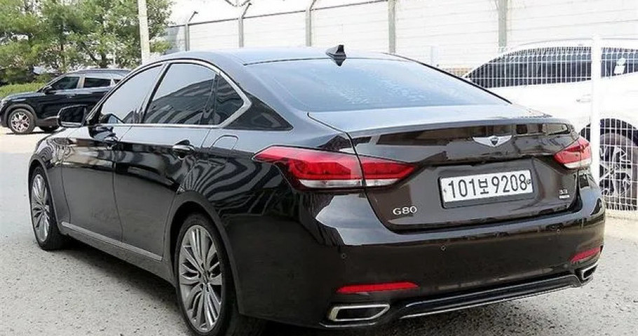 Genesis G80 