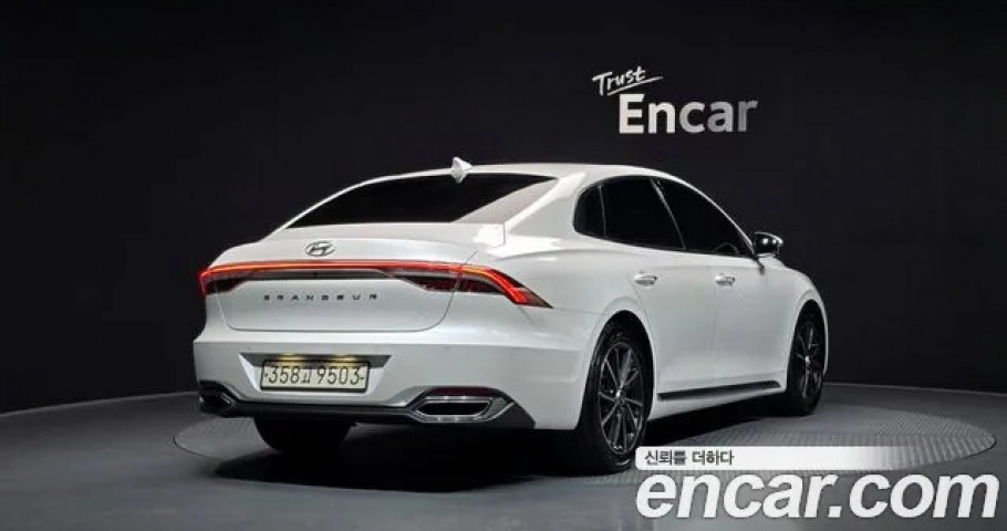 Hyundai Grandeur 