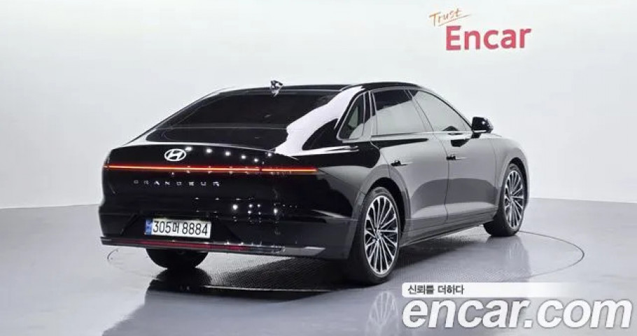 Hyundai Grandeur 