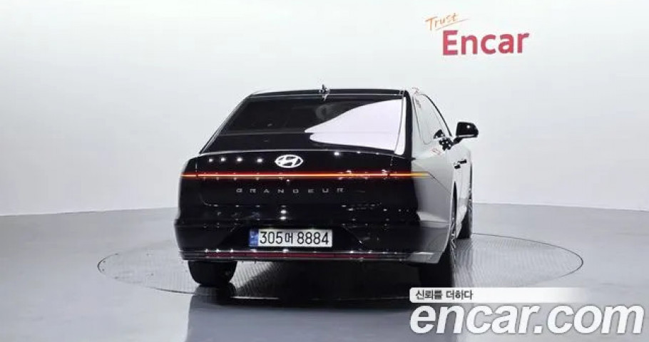 Hyundai Grandeur 