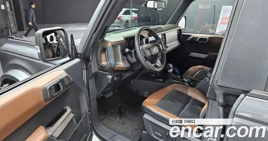 Ford Bronco 