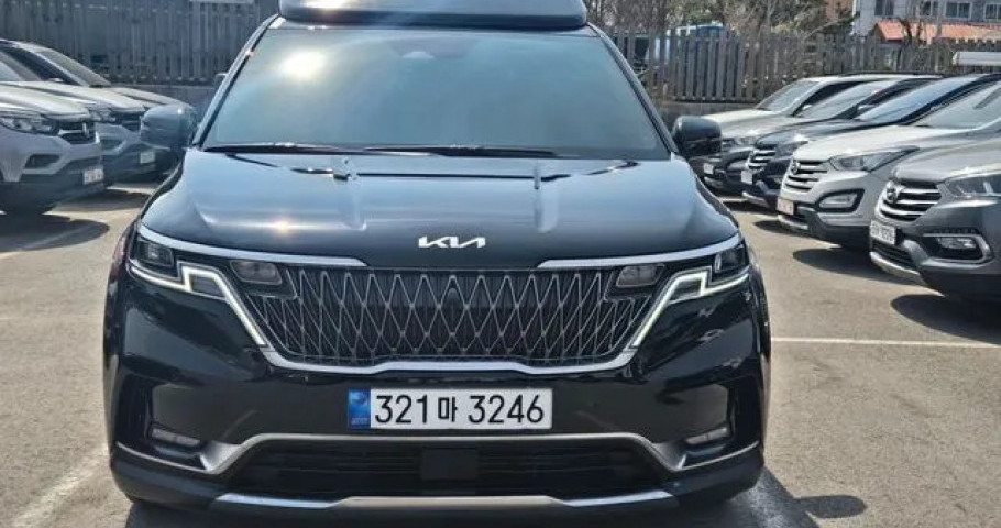 Kia Carnival 