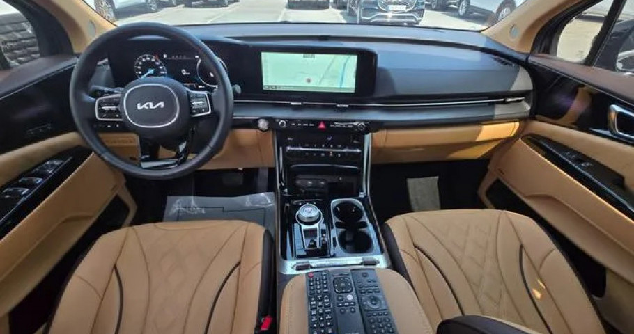 Kia Carnival 