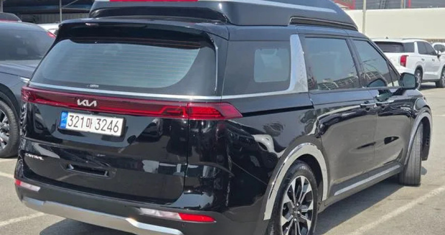 Kia Carnival 