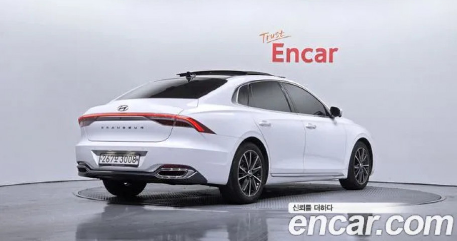 Hyundai Grandeur 