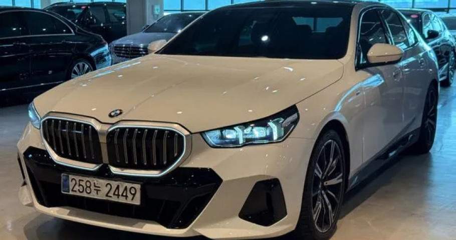 Bmw 5-Series 