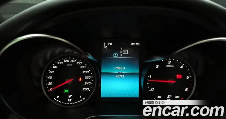 Mercedes-Benz C-Class 