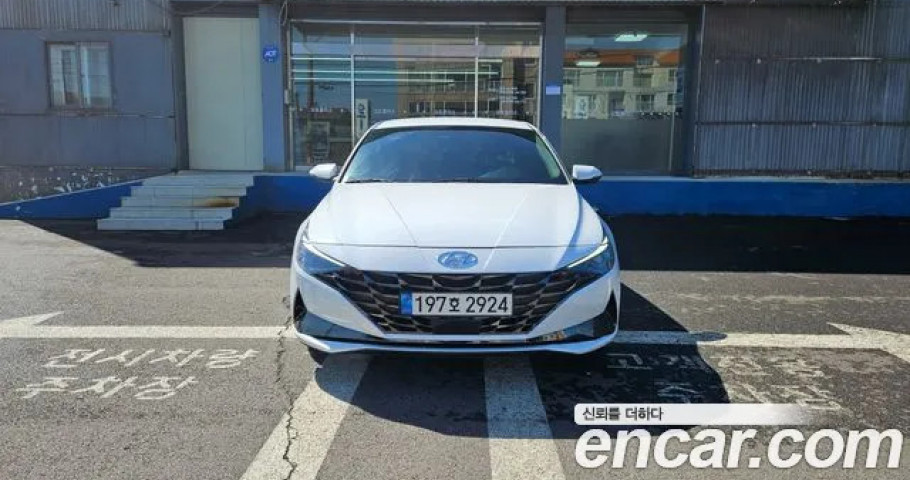 Hyundai Avante (Elantra) 