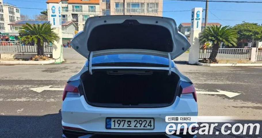 Hyundai Avante (Elantra) 