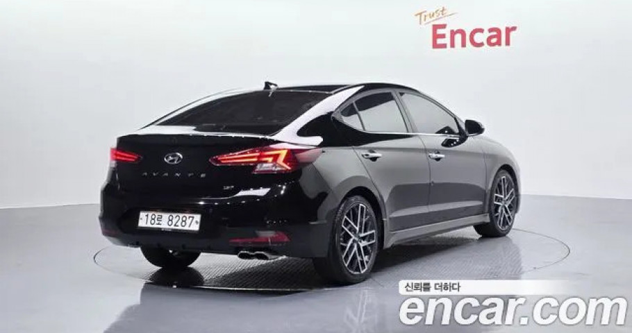 Hyundai Avante (Elantra) 
