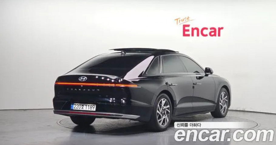 Hyundai Grandeur 