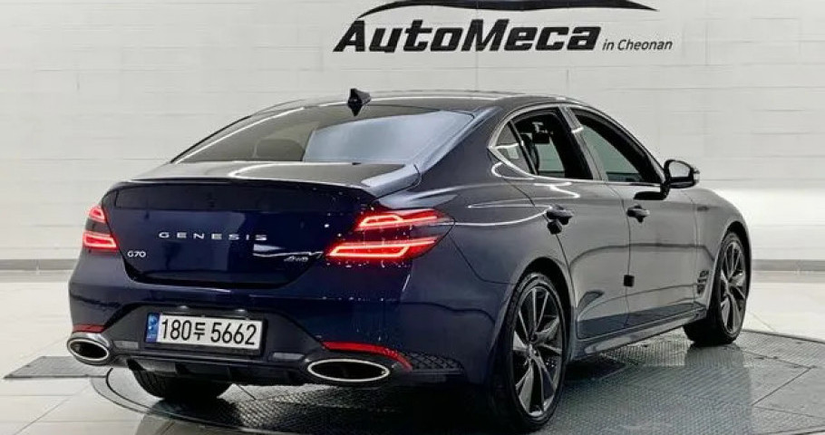 Genesis G70 