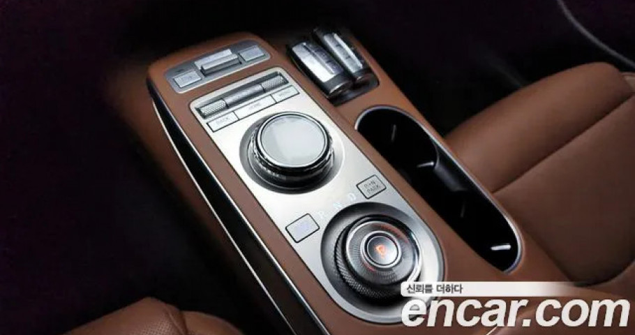 Genesis Gv70 
