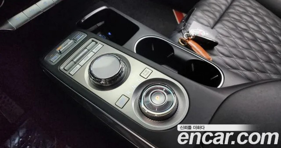 Genesis Gv70 