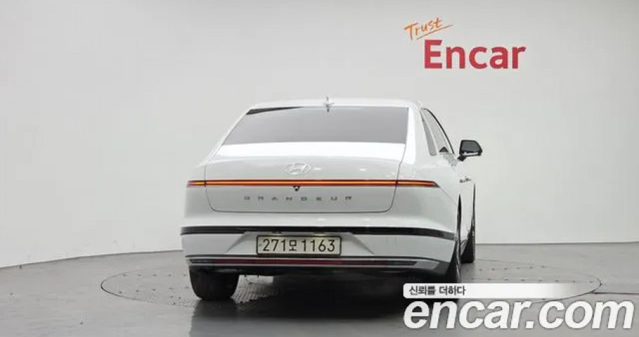 Hyundai Grandeur 