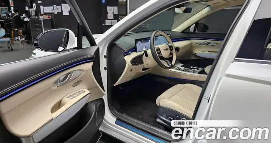 Genesis Gv70 