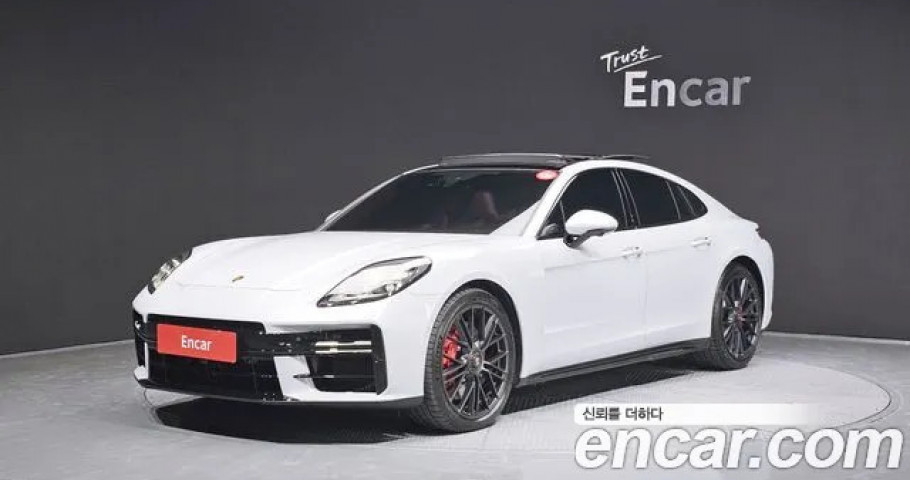 Porsche Panamera 