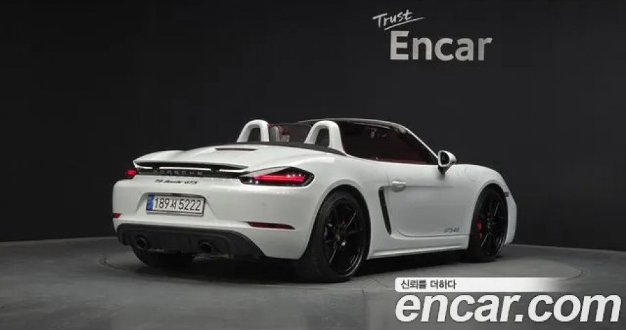 Porsche 718 