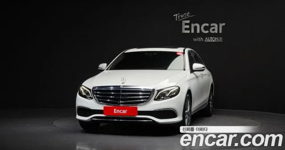 Mercedes-Benz E-Class 