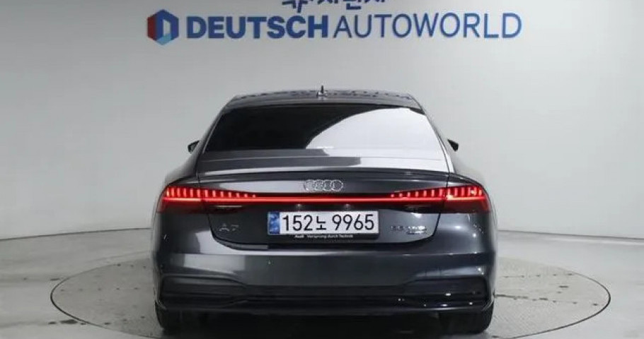 Audi A7 