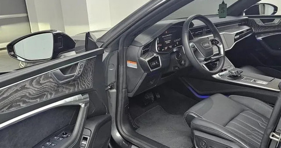 Audi A7 