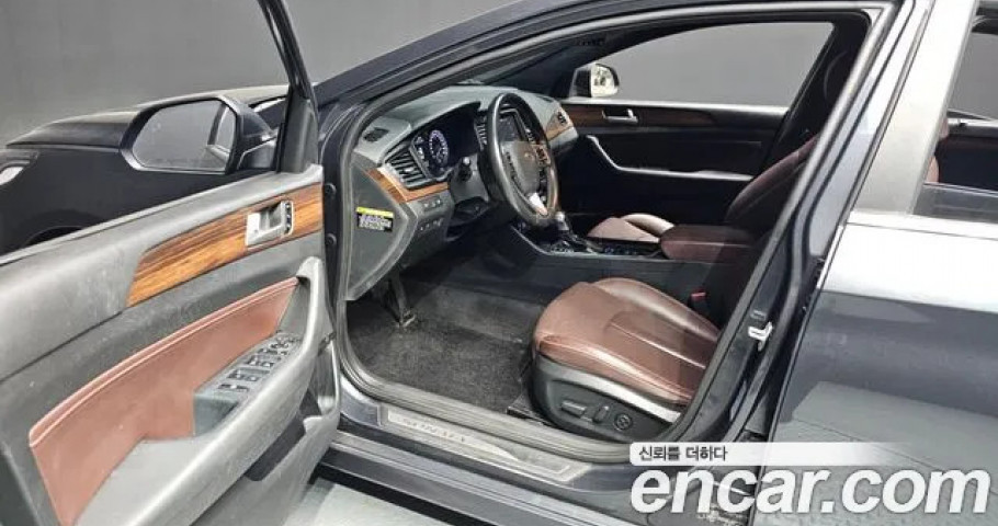 Hyundai Sonata 
