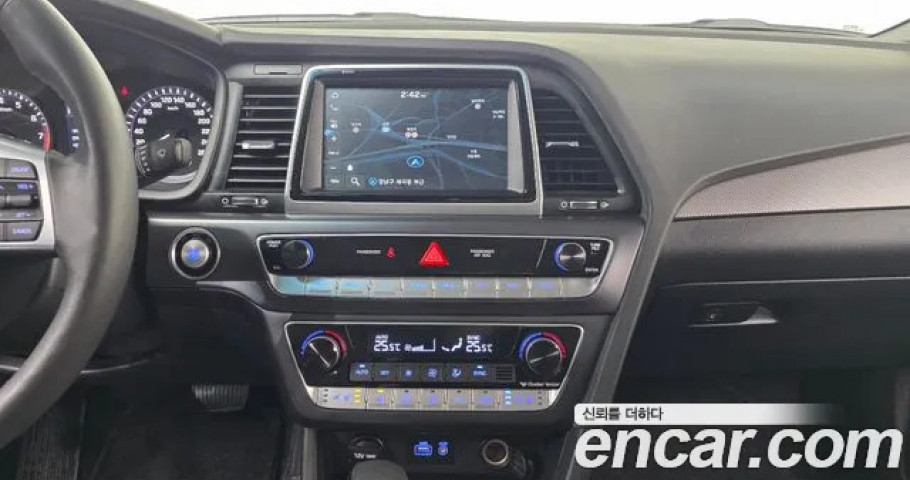 Hyundai Sonata 