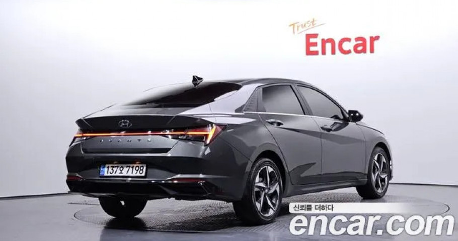 Hyundai Avante (Elantra) 