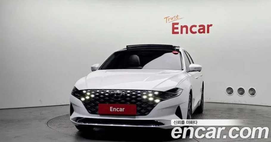 Hyundai Grandeur 