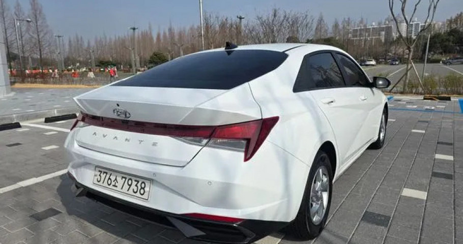 Hyundai Avante (Elantra) 