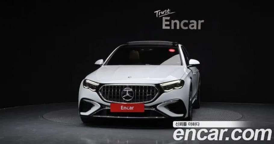 Mercedes-Benz E-Class 