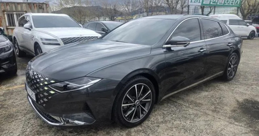 Hyundai Grandeur 