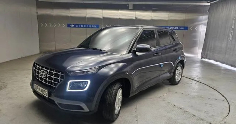 Hyundai Venue 