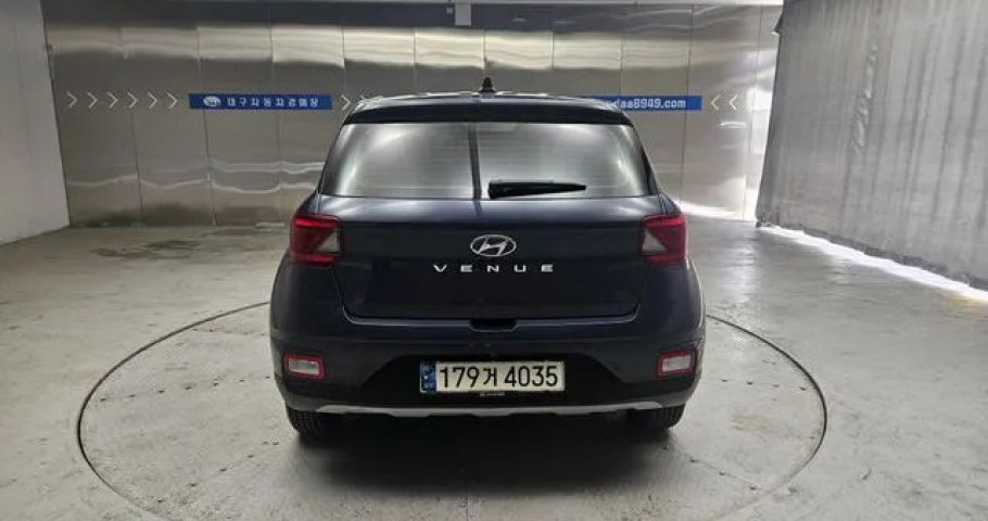 Hyundai Venue 