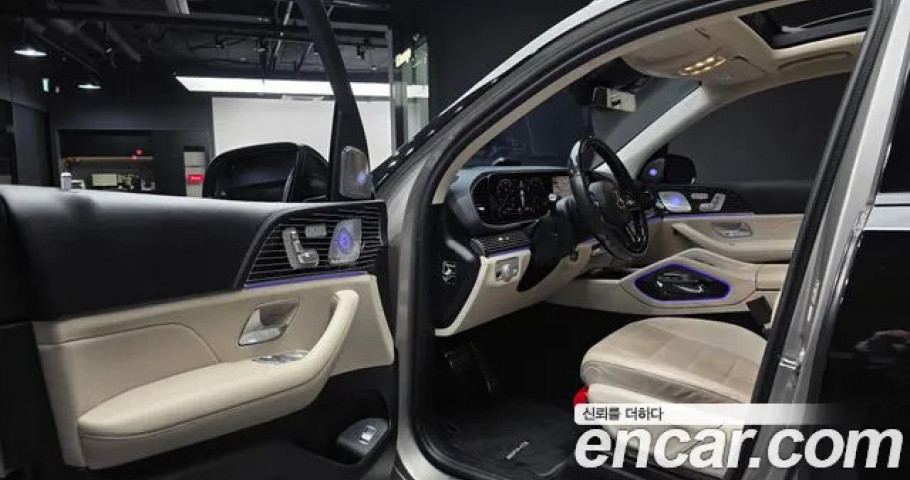 Mercedes-Benz Gls-Class 
