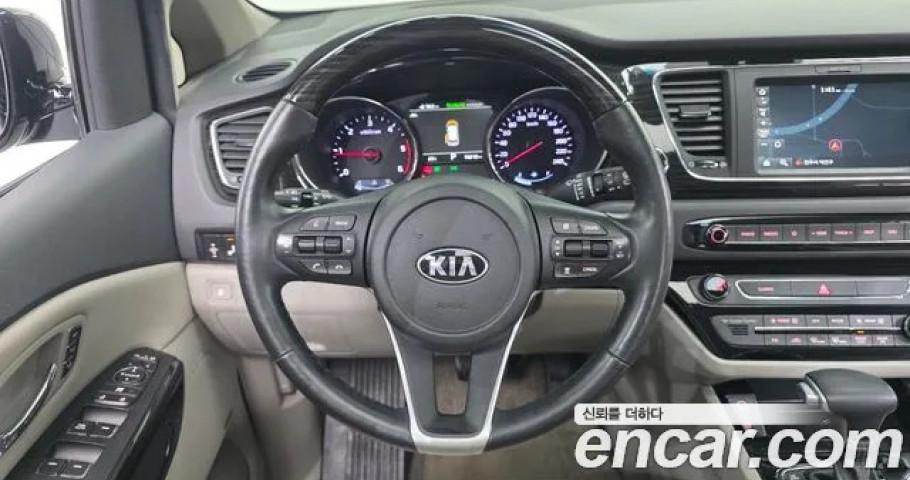 Kia Carnival 