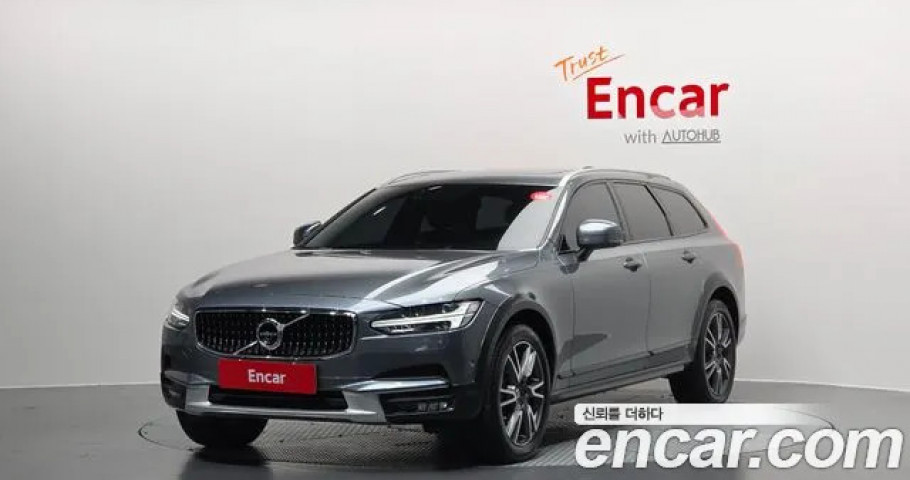 Volvo V90 