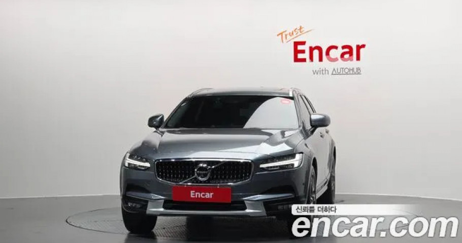 Volvo V90 