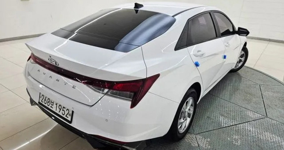 Hyundai Avante (Elantra) 