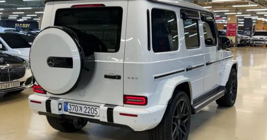 Mercedes-Benz G-Class 