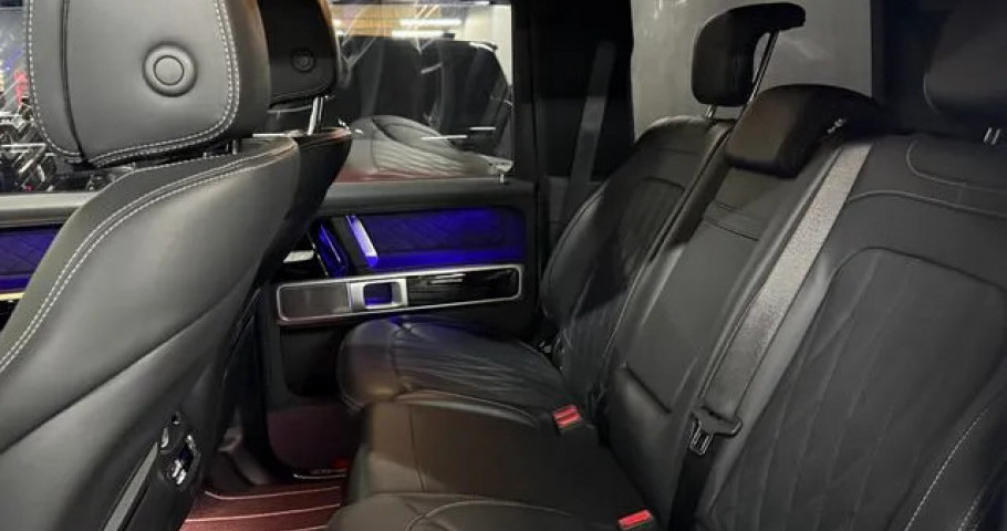 Mercedes-Benz G-Class 