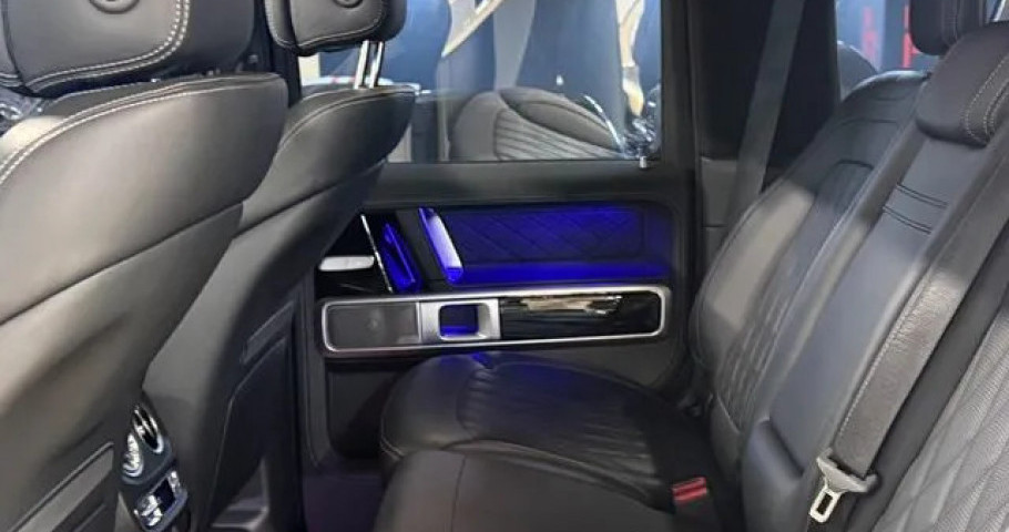 Mercedes-Benz G-Class 