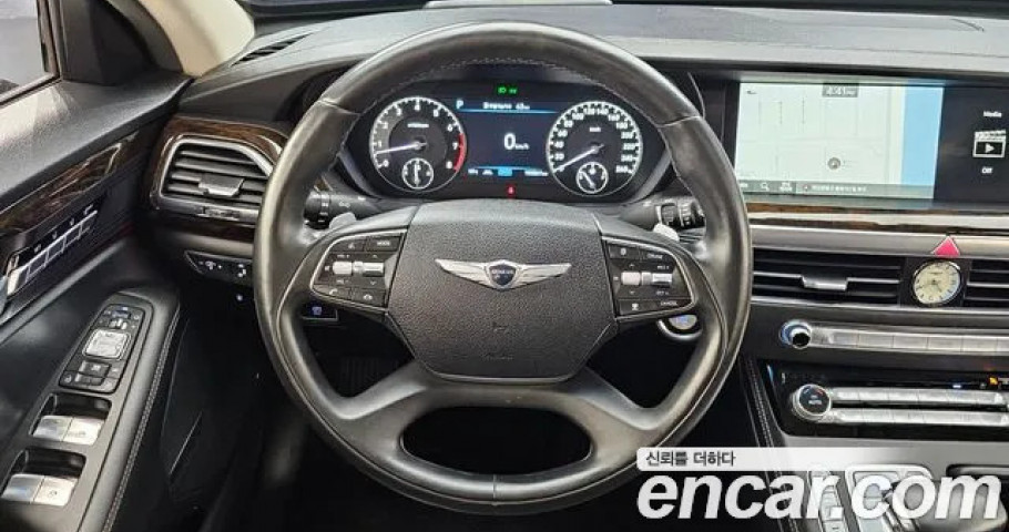 Genesis G90 