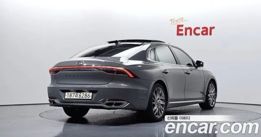 Hyundai Grandeur 