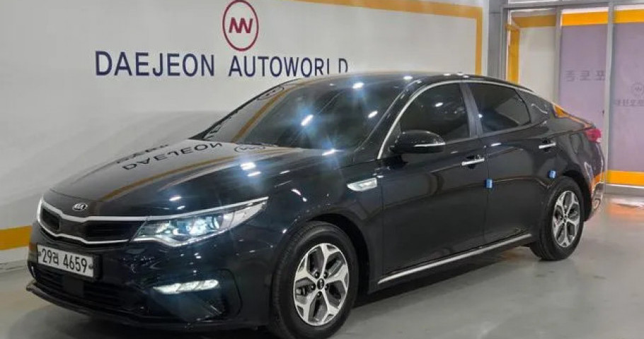 Kia K5 