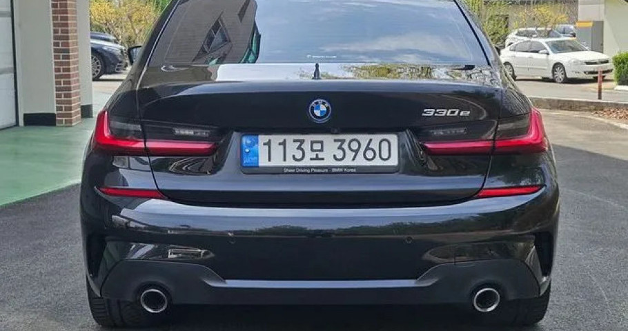 Bmw 3-Series 